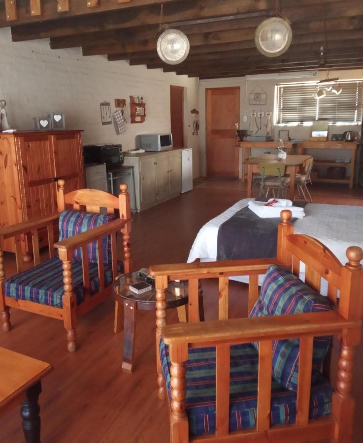 Pureplaas Self Catering Volmoed Oudtshoorn Klein Karoo Apartment Luaran gambar